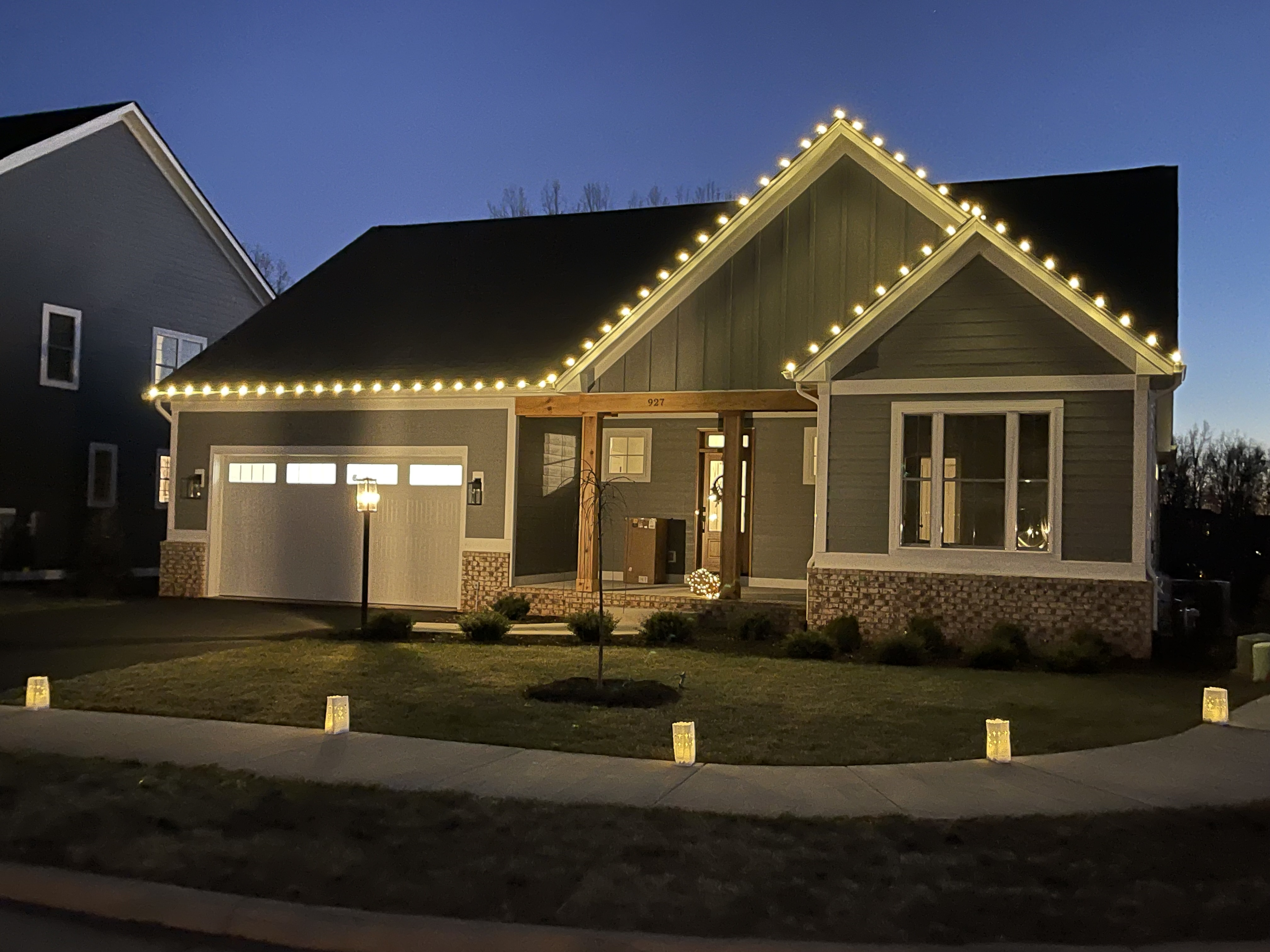 Charlottesville Holiday Lighting Installation on Pantops, CO