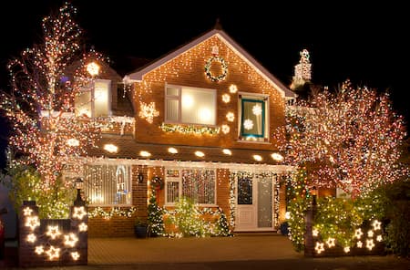 Residential Christmas Lighting